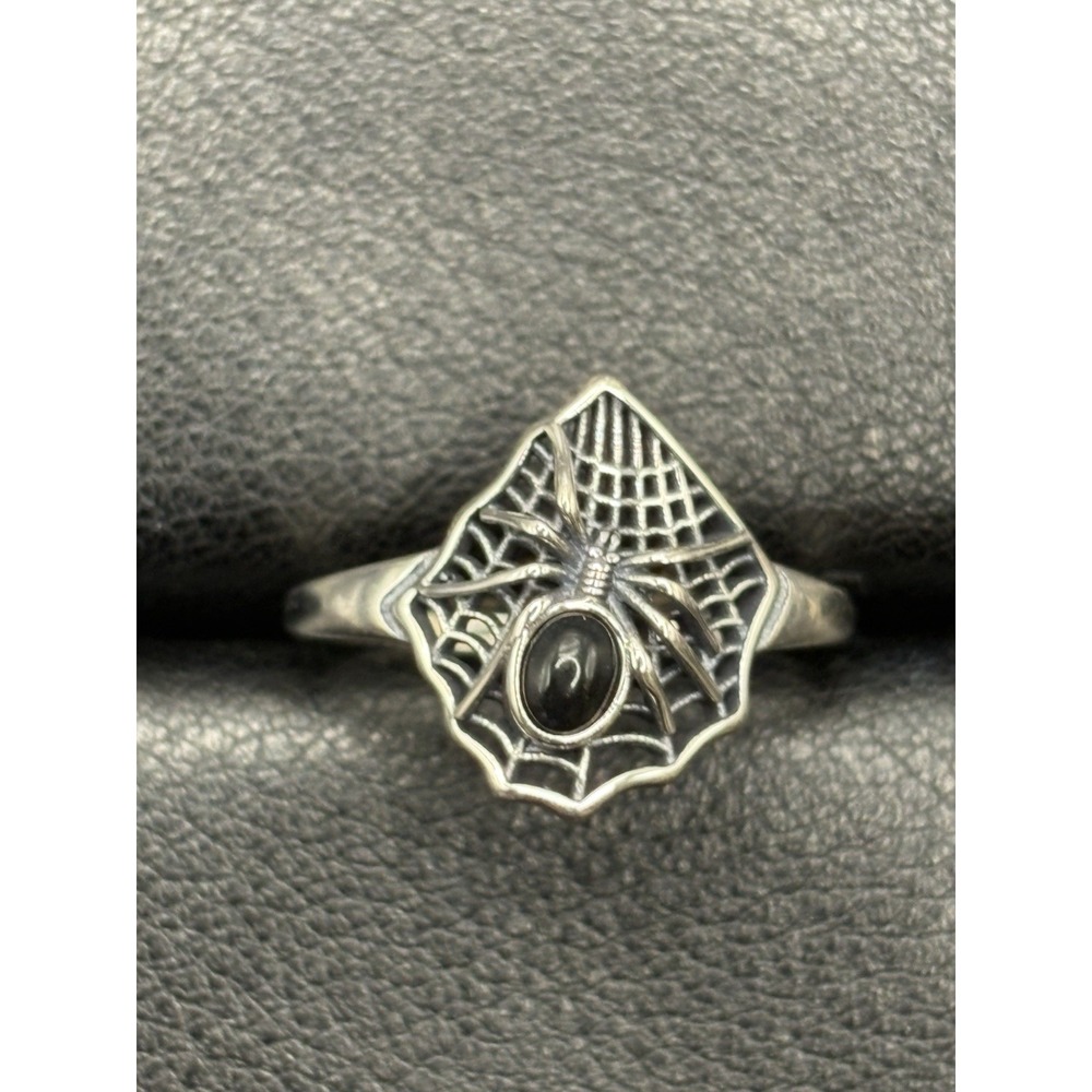 New Condition Sterling Silver Onyx Spider And Web Ring Size 7 H24